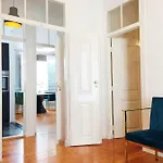 Design With Rooftop Terrace And 180-degree River&city Views Appartement *