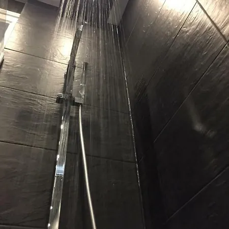 Design With Rooftop Terrace And 180-degree River&city Views דירה *