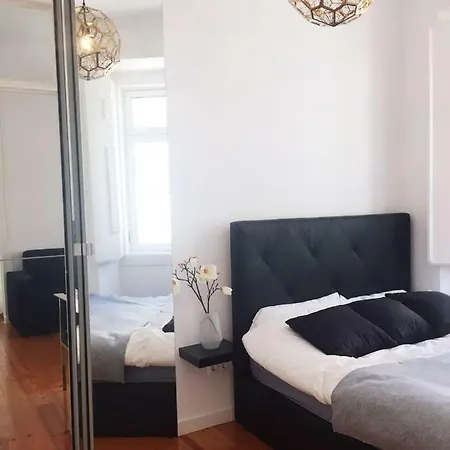 Apartamento Design With Rooftop Terrace And 180-degree River&city Views